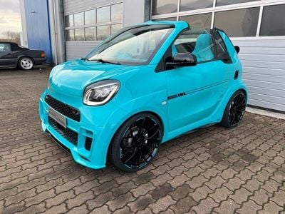 Neu Smart ForTwo Electric Drive Brabus 67 kW (92 PS) 2025 Blau Cabrio