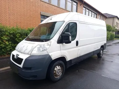 Gebraucht Peugeot Boxer 120 PS (88 kW) 2010 Weiß Van