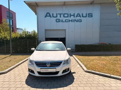 Gebraucht VW Passat 160 PS (117 kW) 2011 Weiß Limousine