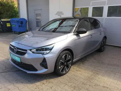 Gebraucht Opel Corsa-e 100 kW (136 PS) 2023 Kontrast grau Kleinwagen