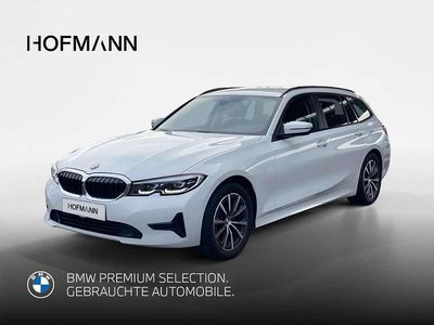 Alpinweiß uni Gebraucht 2022 BMW 318 Sport Line Kombi | 25.902 € (Guter Preis)