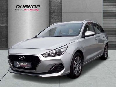gebraucht Hyundai i30 CW 1.4 Trend Einparkhilfe
