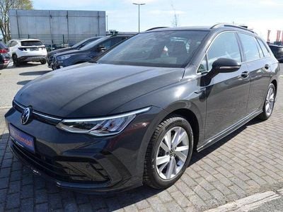 Uranograu Gebraucht 2024 VW Golf VIII R-line Kombi | 24.970 € (Superpreis)