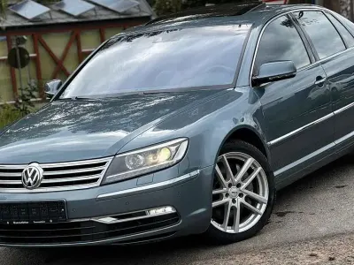 Gebraucht VW Phaeton Exclusive 239 PS (175 kW) 2013 Grau Limousine