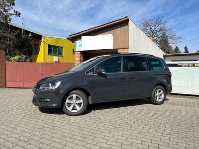 Gebraucht VW Sharan Comfortline 150 PS (110 kW) 2020 Uranograu Van / Kleinbus