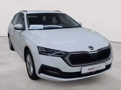 Używany Skoda Octavia Ambition 150 KM (110 kW) 2023 Biały Kombi