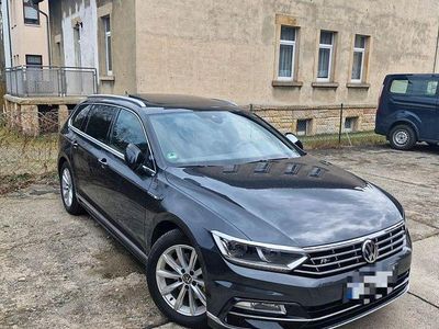 Gebraucht VW Passat R-line 179 PS (131 kW) 2018 Schwarz Kombi
