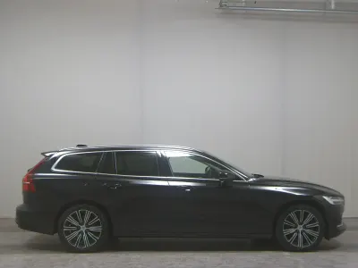 Brugt Volvo V60 253 HK (186 kW) 2022 Sort Stationcar