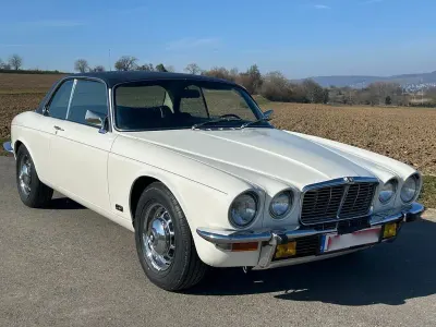Gebraucht Jaguar XJ6 173 PS (127 kW) 1975 Weiß Limousine