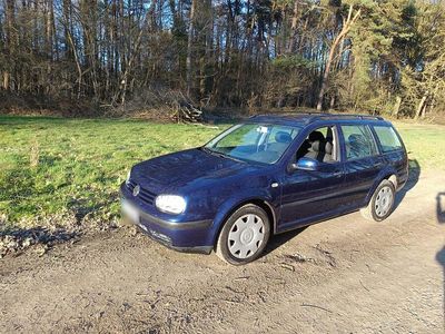 Usata VW Golf IV 75 CV (55 kW) 2003 Blu Station wagon
