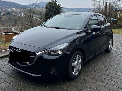 Gebraucht Mazda 2 Edition 90 PS (66 kW) 2015 Schwarz Kleinwagen
