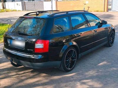 Gebraucht Audi A4 131 PS (96 kW) 2002 Schwarz Kombi