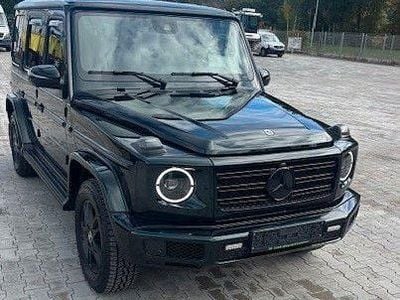 Mercedes G400