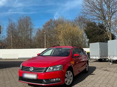 Gebraucht VW Passat 170 PS (125 kW) 2011 Rot Kombi