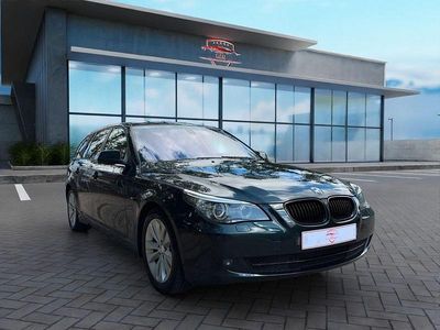 Gebraucht BMW 525 Sport Line 197 PS (144 kW) 2009 Grün Kombi