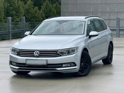 Gebraucht VW Passat Highline 150 PS (110 kW) 2018 Silber Kombi