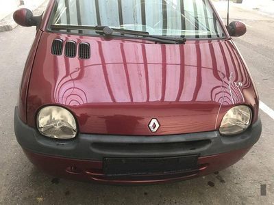 Gebraucht Renault Twingo 58 PS (42 kW) 2007 Rot Kleinwagen