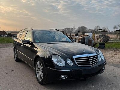 Usata Mercedes E320 221 CV (162 kW) 2007 Nero Station wagon