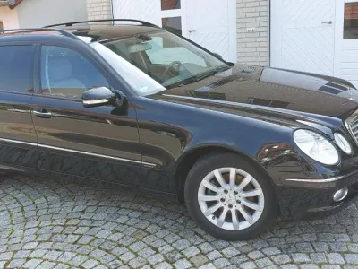 Gebraucht Mercedes E200 Elegance 184 PS (135 kW) 2007 Schwarz Kombi