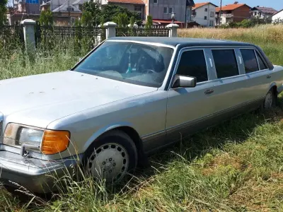 Gebraucht Mercedes 560 245 PS (180 kW) 1987 Blau Limousine