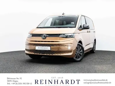 Gebraucht VW Multivan 204 PS (150 kW) 2024 Copper bronze metallic Van / Kleinbus