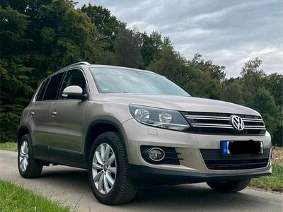 Gebraucht VW Tiguan 140 PS (102 kW) 2012 Braun SUV