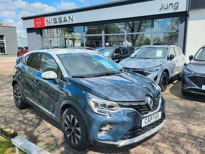Używany Renault Captur Techno 140 KM (102 kW) 2023 Niebieski SUV