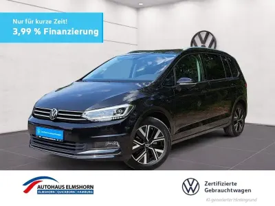 Gebraucht VW Touran Active 122 PS (89 kW) 2022 Deep black perleffekt Van / Kleinbus