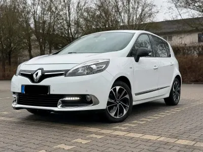Gebraucht Renault Scénic III Bose Edition 131 PS (96 kW) 2015 Weiß Kombi
