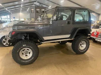 Gebraucht Jeep Wrangler 121 PS (88 kW) 1990 Grau SUV