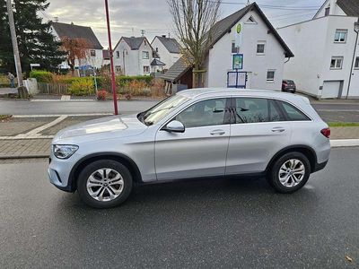 Mercedes GLC220
