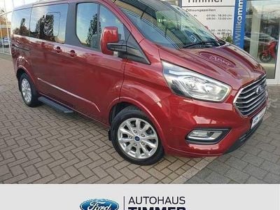 Gebraucht Ford Tourneo Titanium 131 PS (96 kW) 2021 Rot Van / Kleinbus