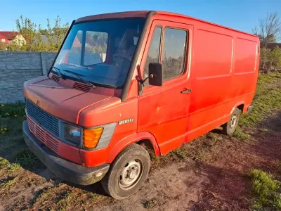 Gebraucht Mercedes T1 79 PS (58 kW) 1994 Rot Van