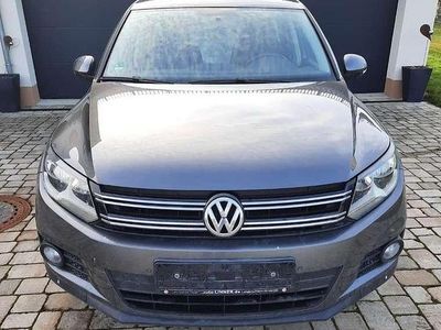 Grau Gebraucht 2012 VW Tiguan Trendline SUV | 9.500 € (Fairer Preis)