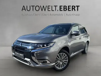 Gebraucht Mitsubishi Outlander P-HEV Top 224 PS (164 kW) 2021 Grau SUV