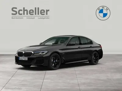 Używany BMW 530e M Sport 292 KM (214 kW) 2023 Czarny Sedan/Limuzyna