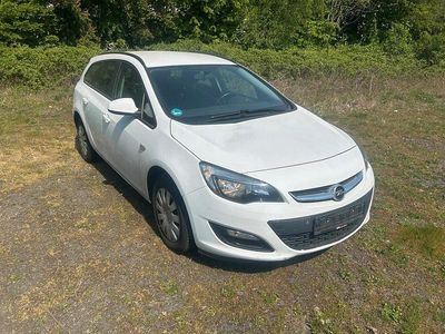 Gebraucht Opel Astra 2015 Weiß Kombi