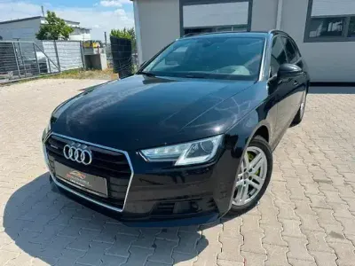 Gebraucht Audi A4 Basis 190 PS (139 kW) 2016 Schwarz Kombi