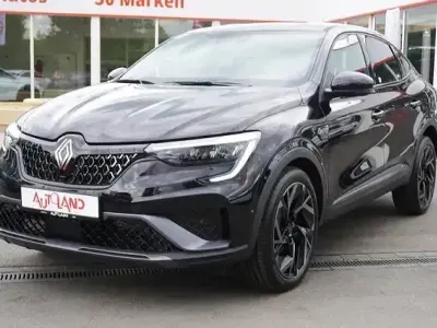 Neu Renault Arkana 140 PS (102 kW) 2026 Schwarz SUV