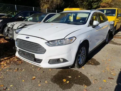 Usado Ford Mondeo 150 CV (110 kW) 2019 Blanco Berlina