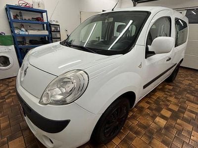 Gebraucht Renault Kangoo Authentique 75 PS (55 kW) 2012 Weiß Van / Kleinbus