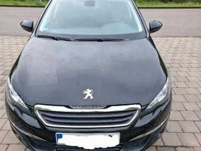 Gebraucht Peugeot 308 SW Active 120 PS (88 kW) 2015 Schwarz Kombi