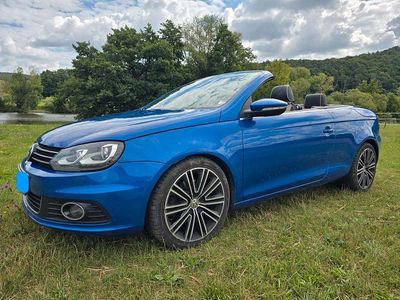 Blau Gebraucht 2012 VW Eos Exclusive Cabrio | 9.490 € (Etwas zu teuer)