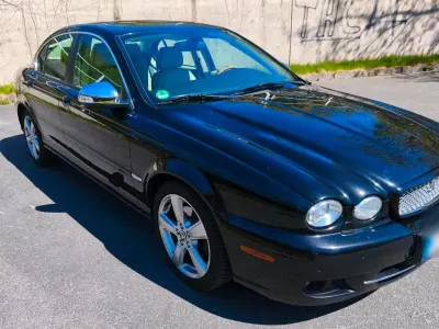 Gebraucht Jaguar X-type Executive 145 PS (106 kW) 2008 Schwarz Limousine