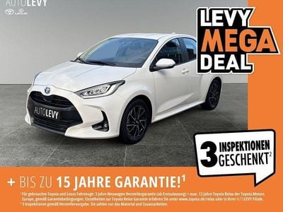 Gebraucht Toyota Yaris Hybrid Team 116 PS (85 kW) 2022 Schneeweiß Kleinwagen