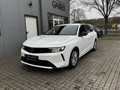 Weiß Gebraucht 2024 Opel Astra Enjoy Kombi | 21.989 € (Superpreis)