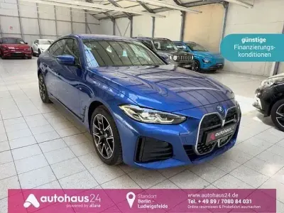 Gebraucht BMW i4 M Sport 250 kW (340 PS) 2023 Blau Limousine