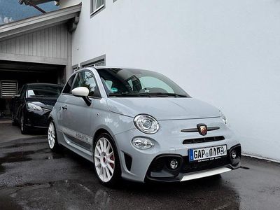 Grau Gebraucht 2019 Abarth 595 Esseesse Kleinwagen | 23.899 €