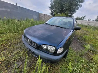 Gebraucht Toyota Corolla 115 PS (84 kW) 2005 Grau Kleinwagen