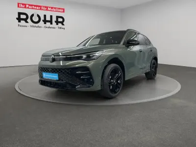 Usata VW Tiguan R-line 193 CV (141 kW) 2025 Verde SUV